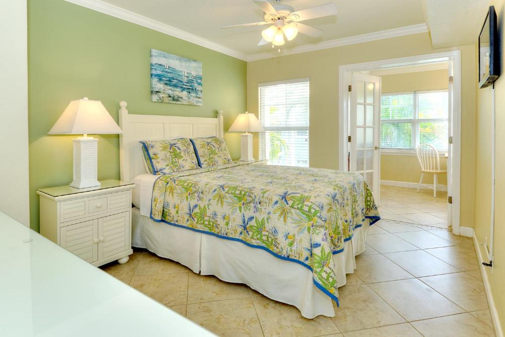 Two Bedroom Condo - Non-Smoking interior